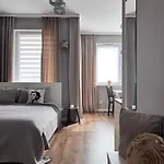 Kasprzaka 17