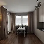 Kasprzaka 17