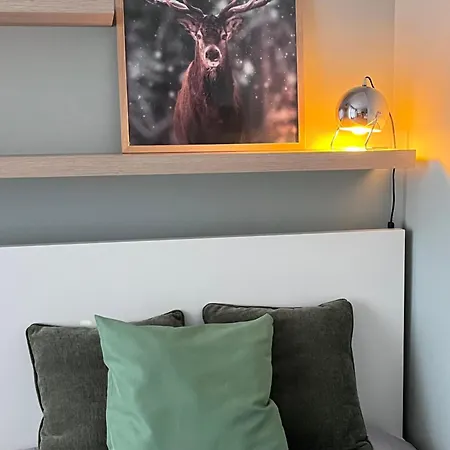 Kasprzaka 17 * Olštýn