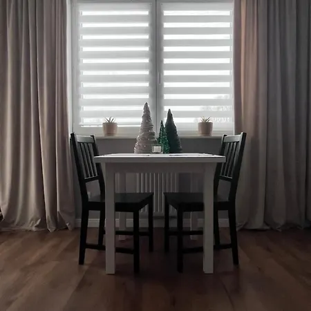 Kasprzaka 17 Apartman *