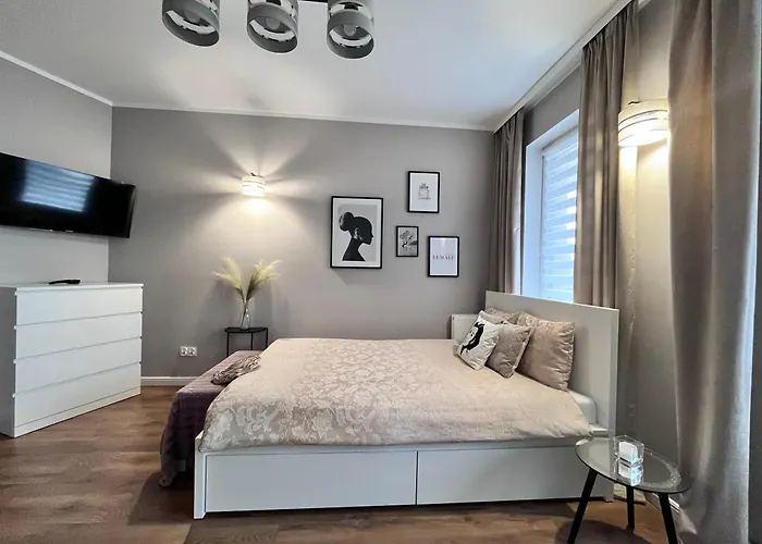 Kasprzaka 17 * 奥尔什丁