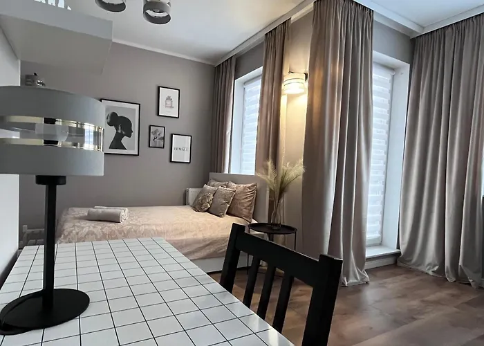 Kasprzaka 17 * 奥尔什丁