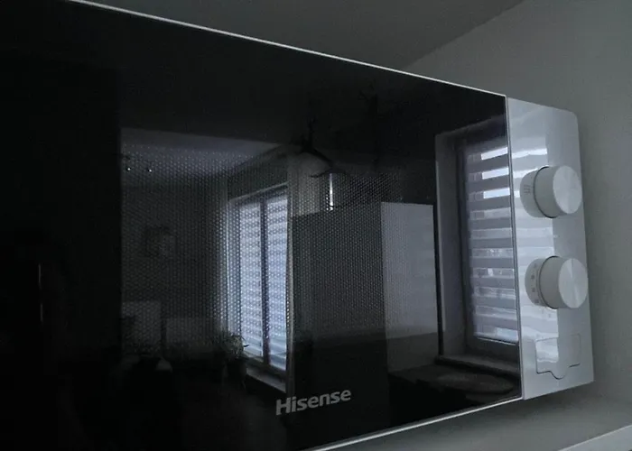 Kasprzaka 17 公寓 *