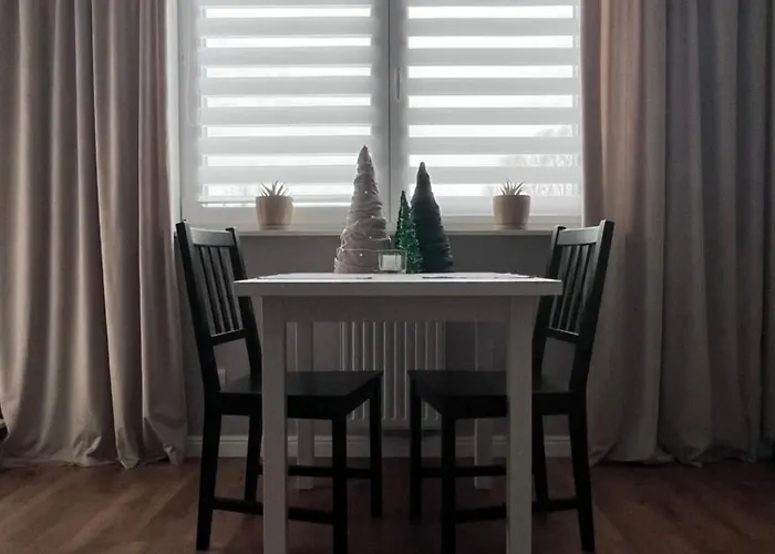 Kasprzaka 17 公寓 *